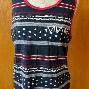 Miami style medium tank top